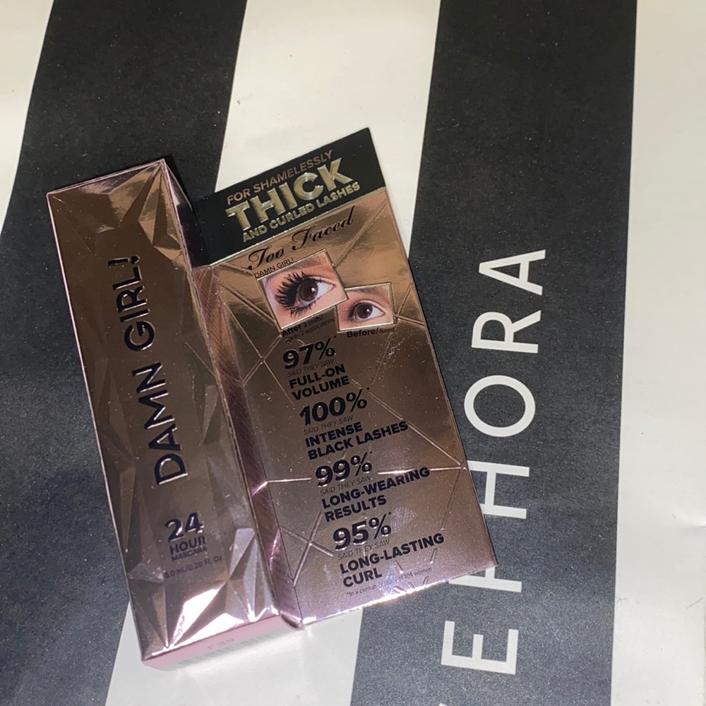 Sephora: Too Faced Damn Girl mini mascara